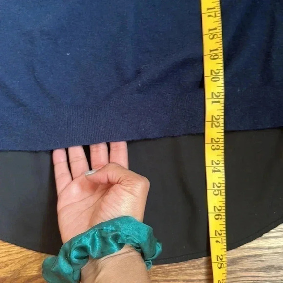 Chelsea28 Blue & Black Sheer High Low Sweater Size Small - Picture 4 of 9